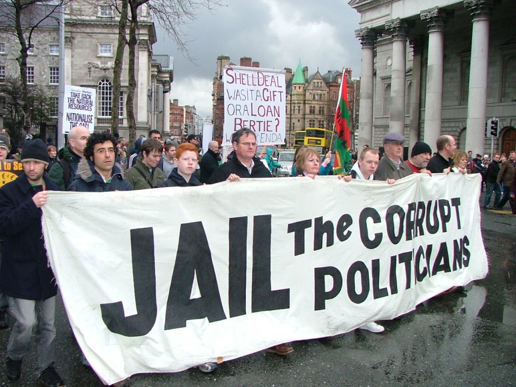 Corruption-jail-the-politicians1-1024x768